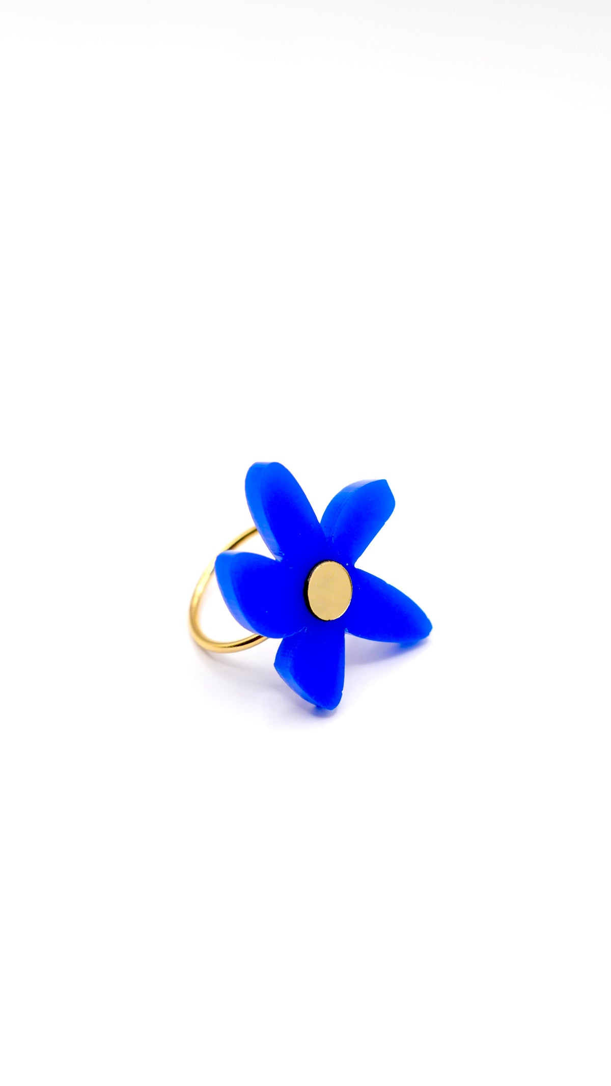 Bague bleu Klein artisanale 