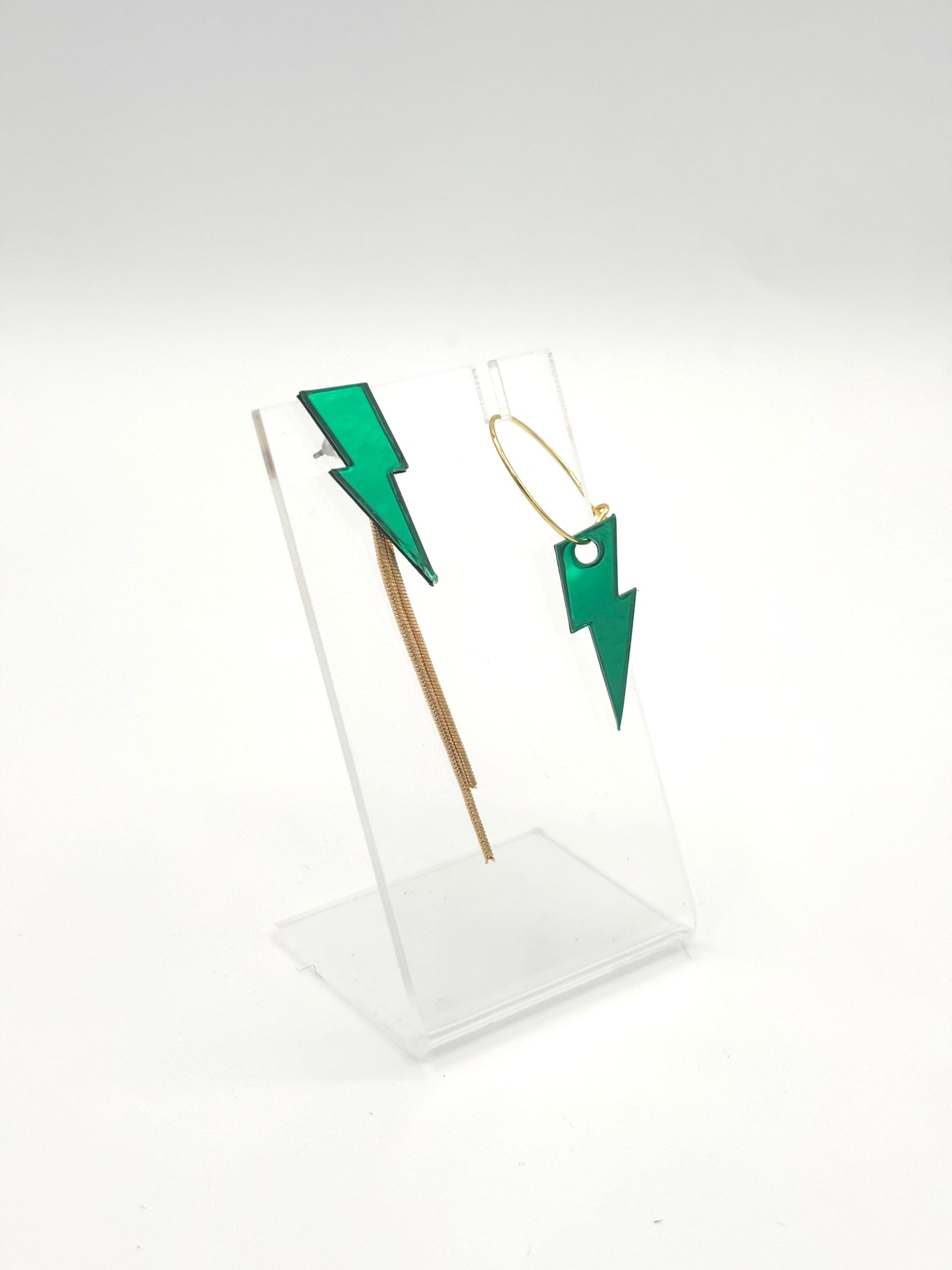 Boucles d’oreilles mini storm, en forme d’éclair verte, chain et anneau