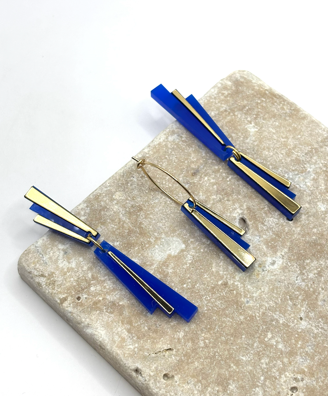 Boucles d’oreillesErika,asymétriques style art déco