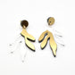 Boucles d'oreilles Sacha transparentes, design floral asymétrique