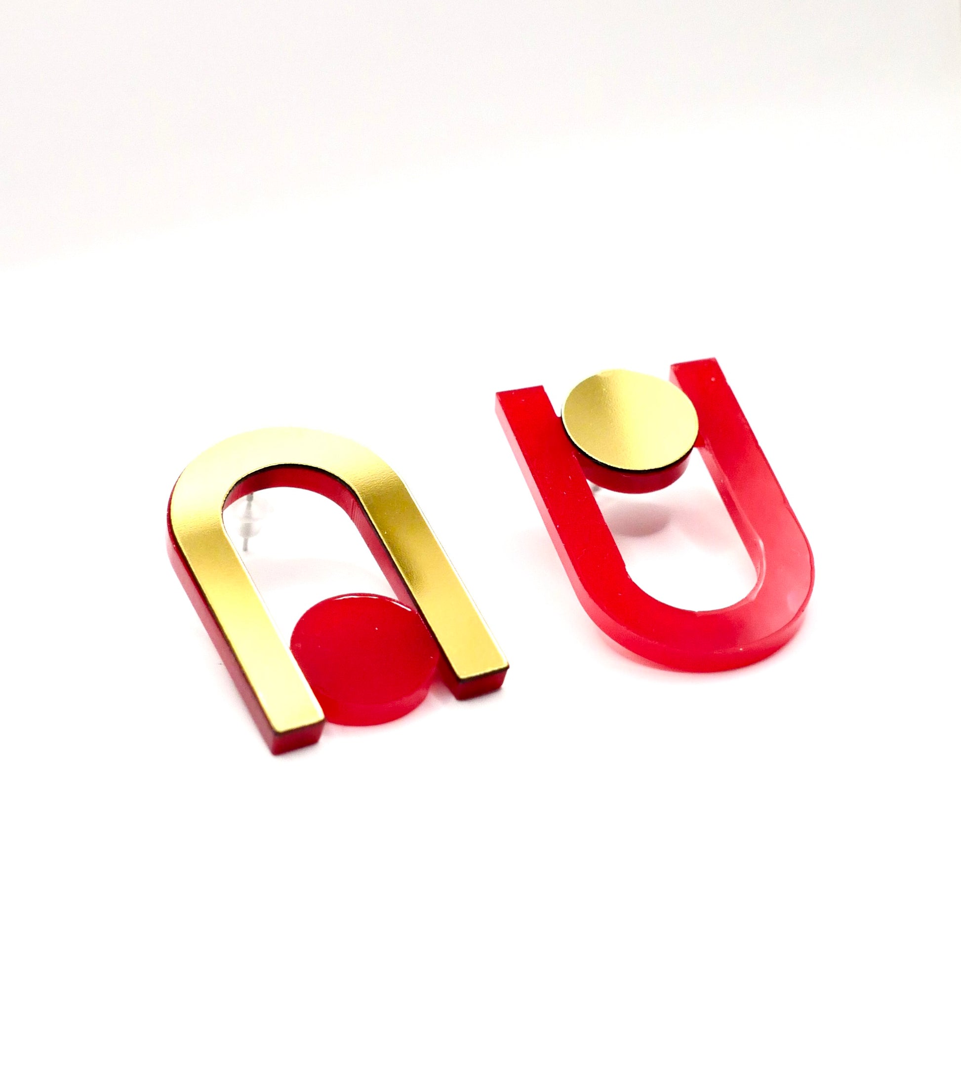 Boucles d’oreilles Una rouges