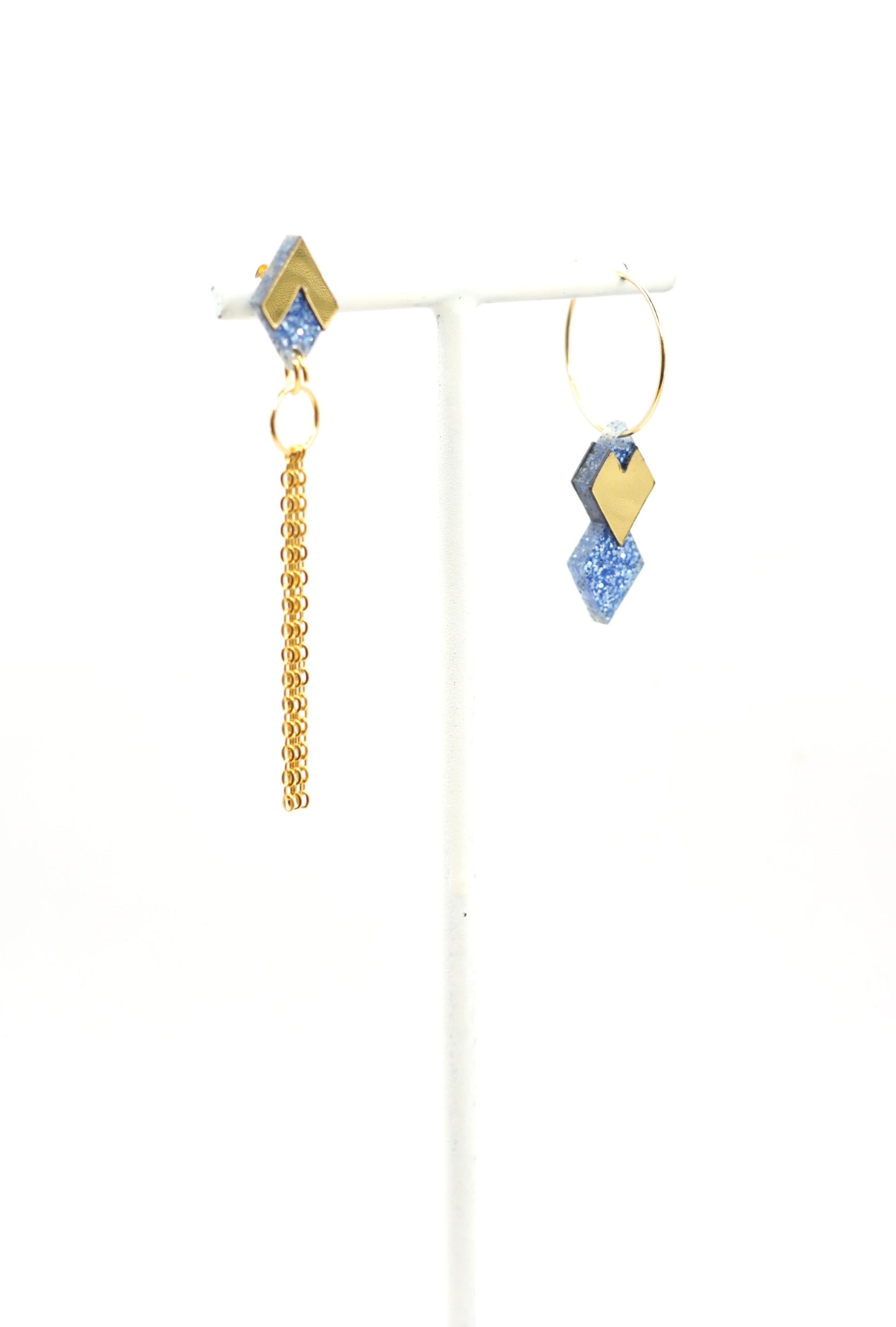 Boucles d’oreilles Carmen bleu paillettes 