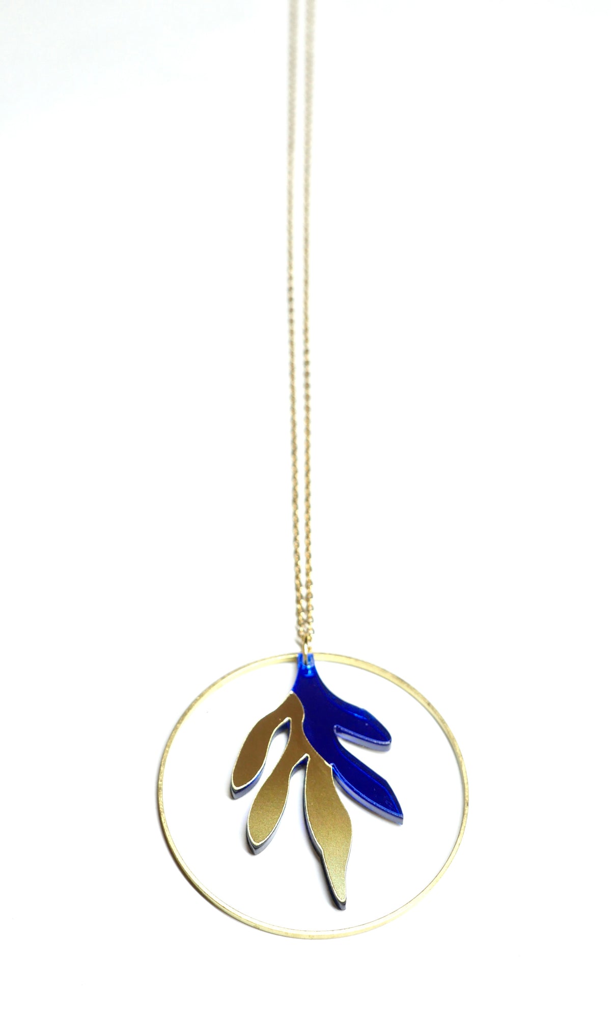 Collier Sacha, feuille bleue miroir 