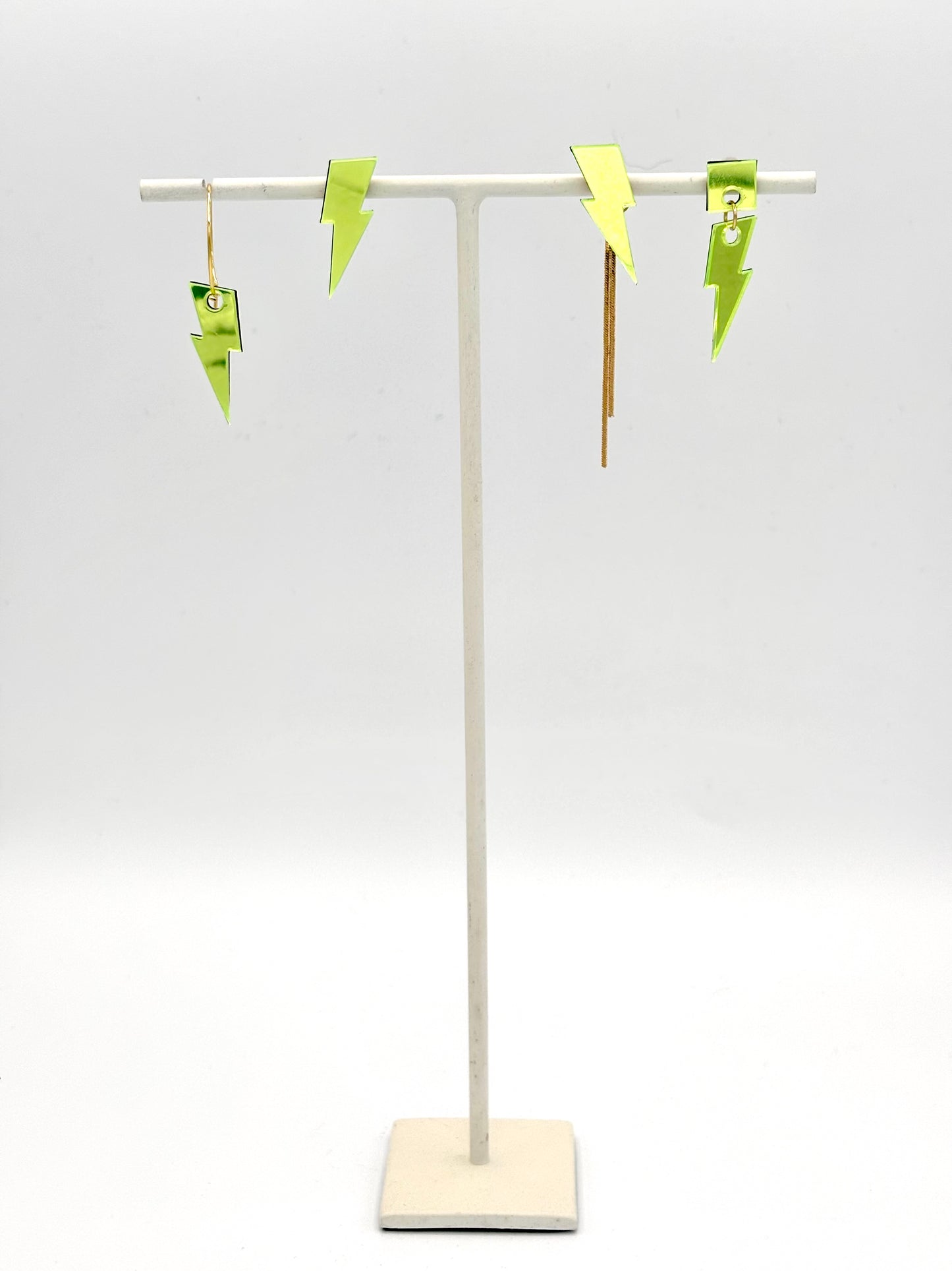 Boucles d’oreilles Mini Storm jaune fluo, look dépareillé