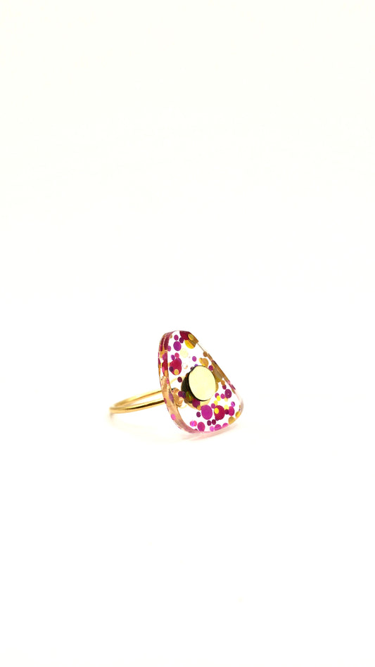 Bague Klaus pailletée dorée en plexiglas et laiton plaqué