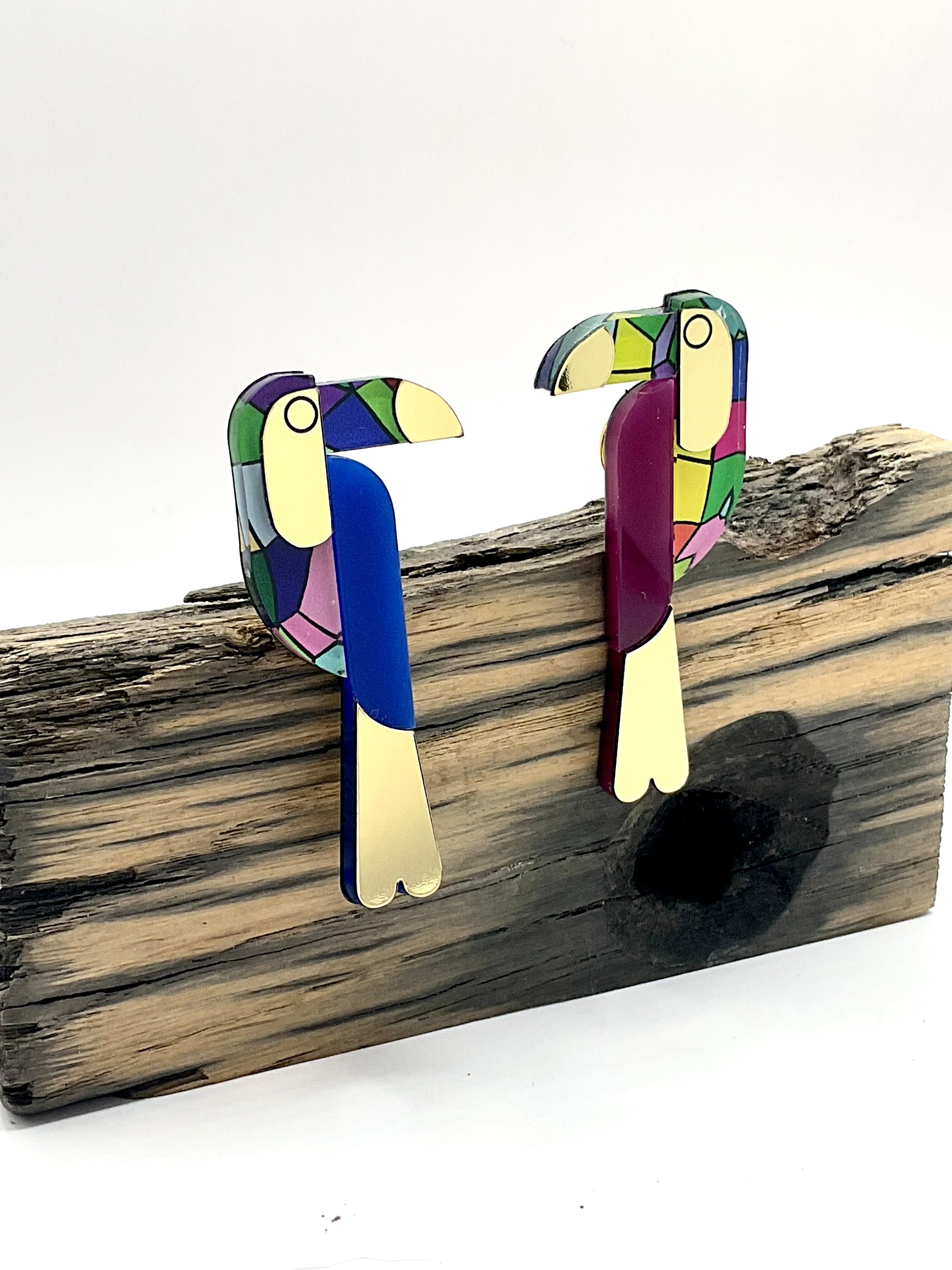 Détails des pins toucan, broche colorée