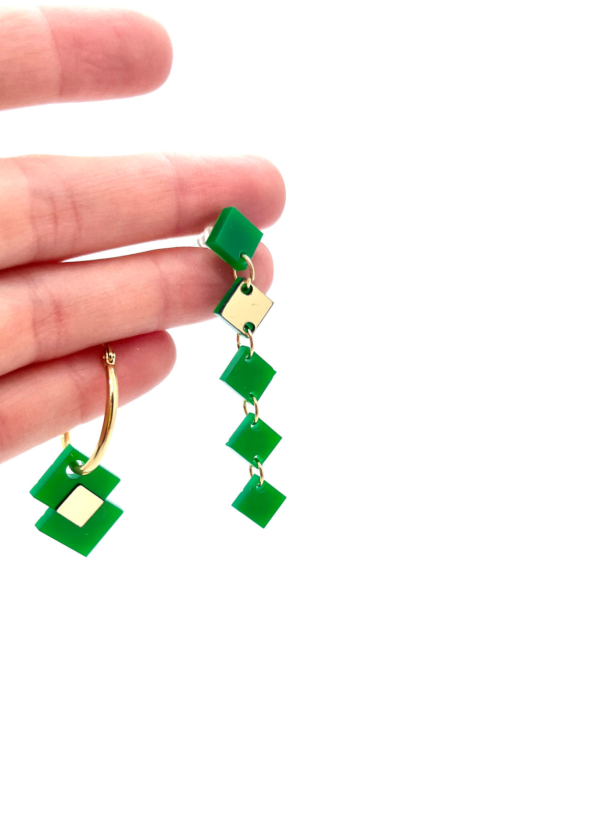 Boucles d’oreilles saga vert