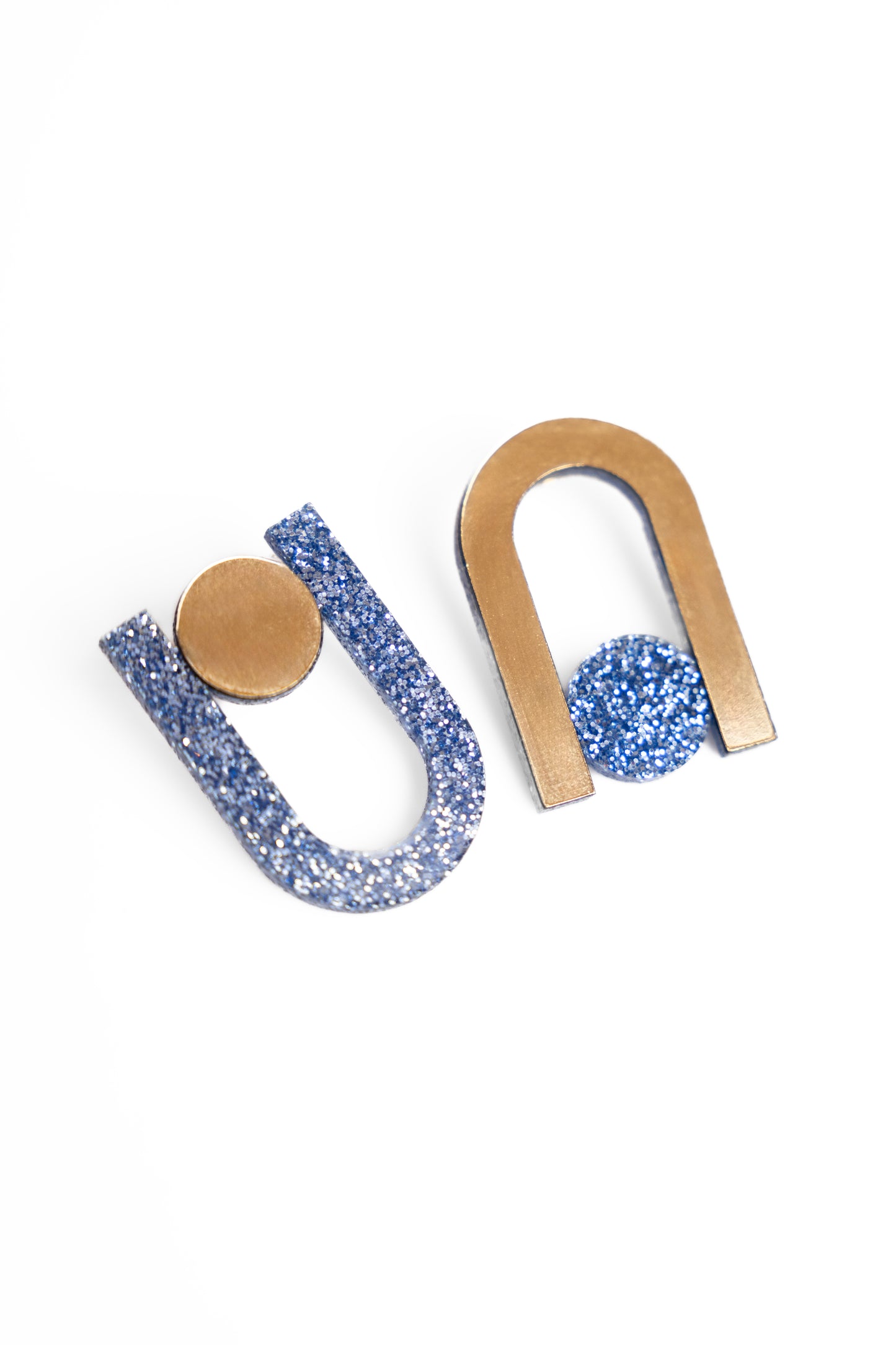 Boucles D’oreilles Una bleu paillettes 